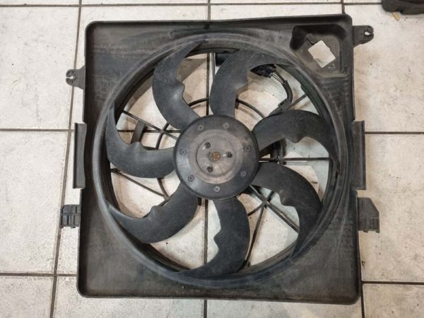 Hyundai i40 vízhűtő ventilátor (motorkód: D4FD)