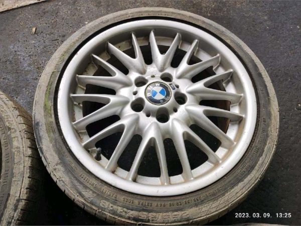 BMW 3 (E46), BMW 3 (E90) M paket alufelni garnitúra