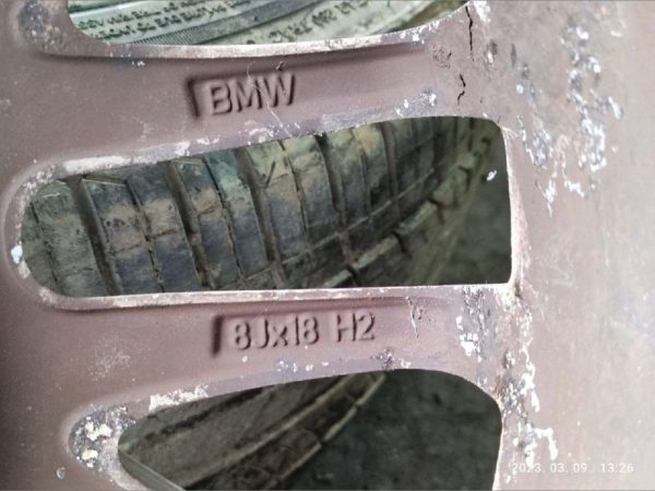 BMW 3 (E46), BMW 3 (E90) M paket alufelni garnitúra