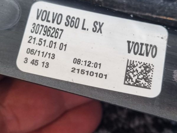 VOLVO S60 II Bal Hátsó Lámpa