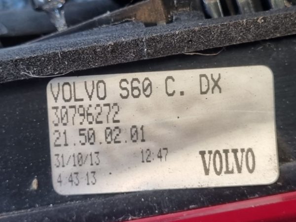 VOLVO S60 II Jobb Belső Hátsó Lámpa