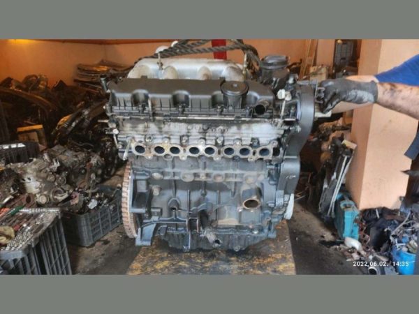 Peugeot 607, Citroen C5, Peugeot 406 (4HX) motor, fűzött blokk hengerfejjel