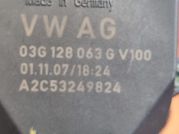 VW TRANSPORTER, VW CADDY, VW EOS, VW GOLF, VW JETTA, VW PASSAT, VW POLO, SKODA FABIA, SKODA OCTAVIA, SKODA ROOMSTER, SKODA SUPERB, SEAT ALTEA, SEAT CORDOBA, SEAT IBIZA, SEAT LEON, SEAT TOLEDO, AUDI A3 Fojtószelep (Elektromos) (Motorkód: BRS, BRR)