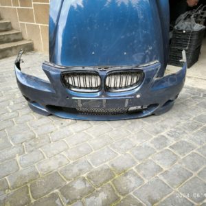BMW 5 (E60) Első Lökhárító (Részeivel)