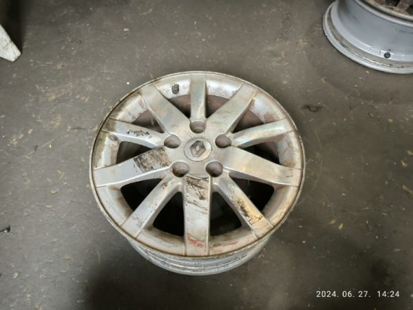 RENAULT GRAND SCÉNIC III R16 / 5×114,3 / 6,5J / ET47 Alufelni (1 db)