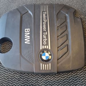 BMW 3 (F31), BMW 3 (F30) Felső Motorburkolat