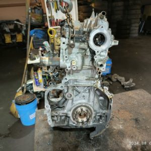 TOYOTA AVENSIS T27 Motor (Fűzött blokk hengerfejjel) (Motorkód: 1AD)